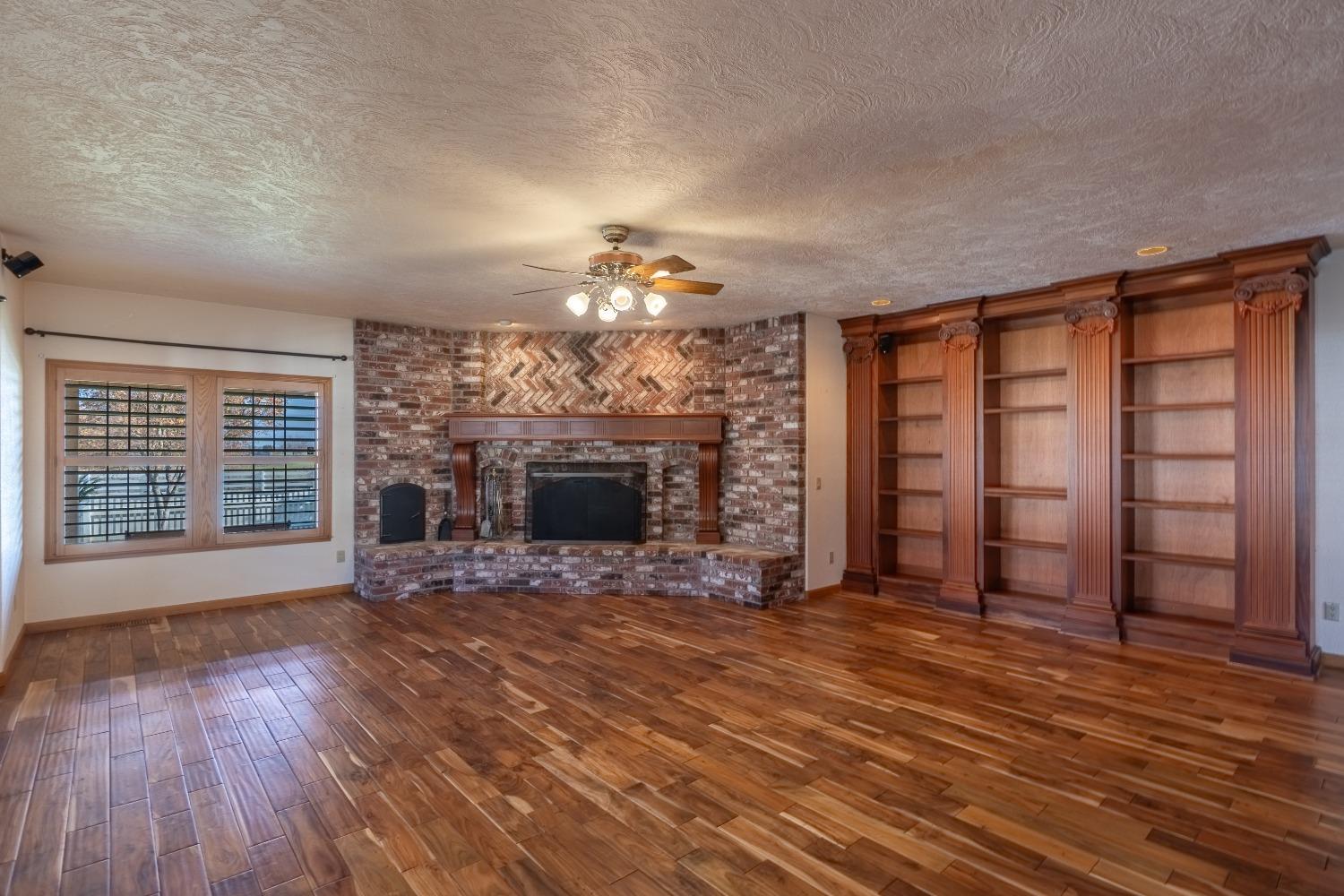 Detail Gallery Image 16 of 86 For 27958 Vine Ave, Escalon,  CA 95320 - 3 Beds | 3/1 Baths