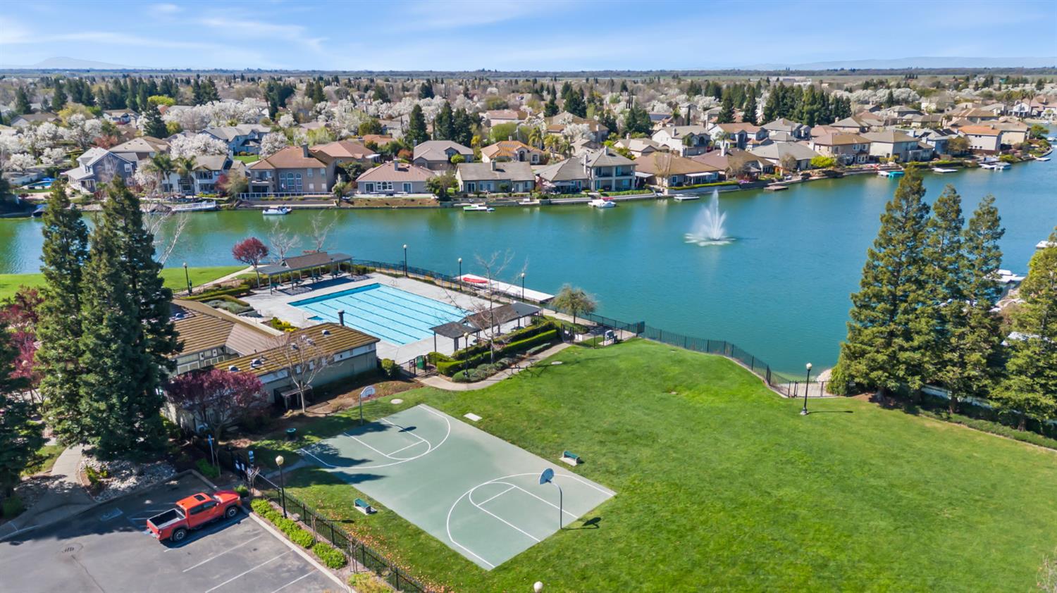 Lake Terrace Drive, Elk Grove, California image 38