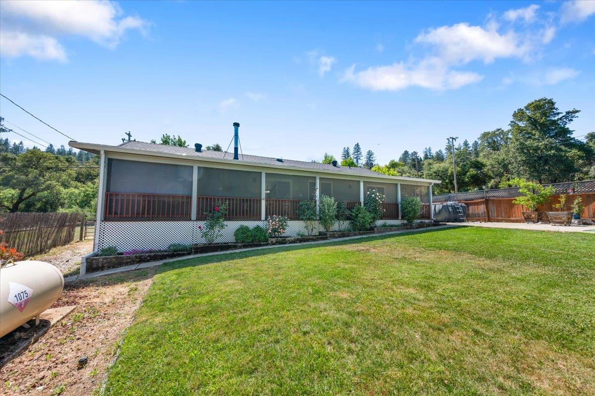 Brewer Road, Grass Valley, California image 31