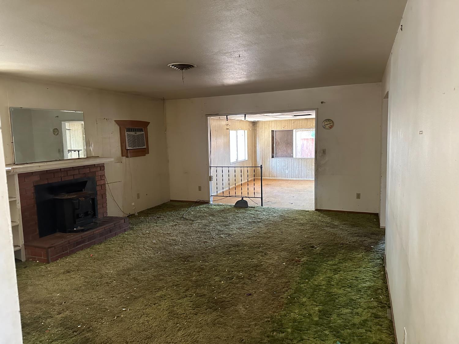 Lauralee Court, Modesto, California image 6