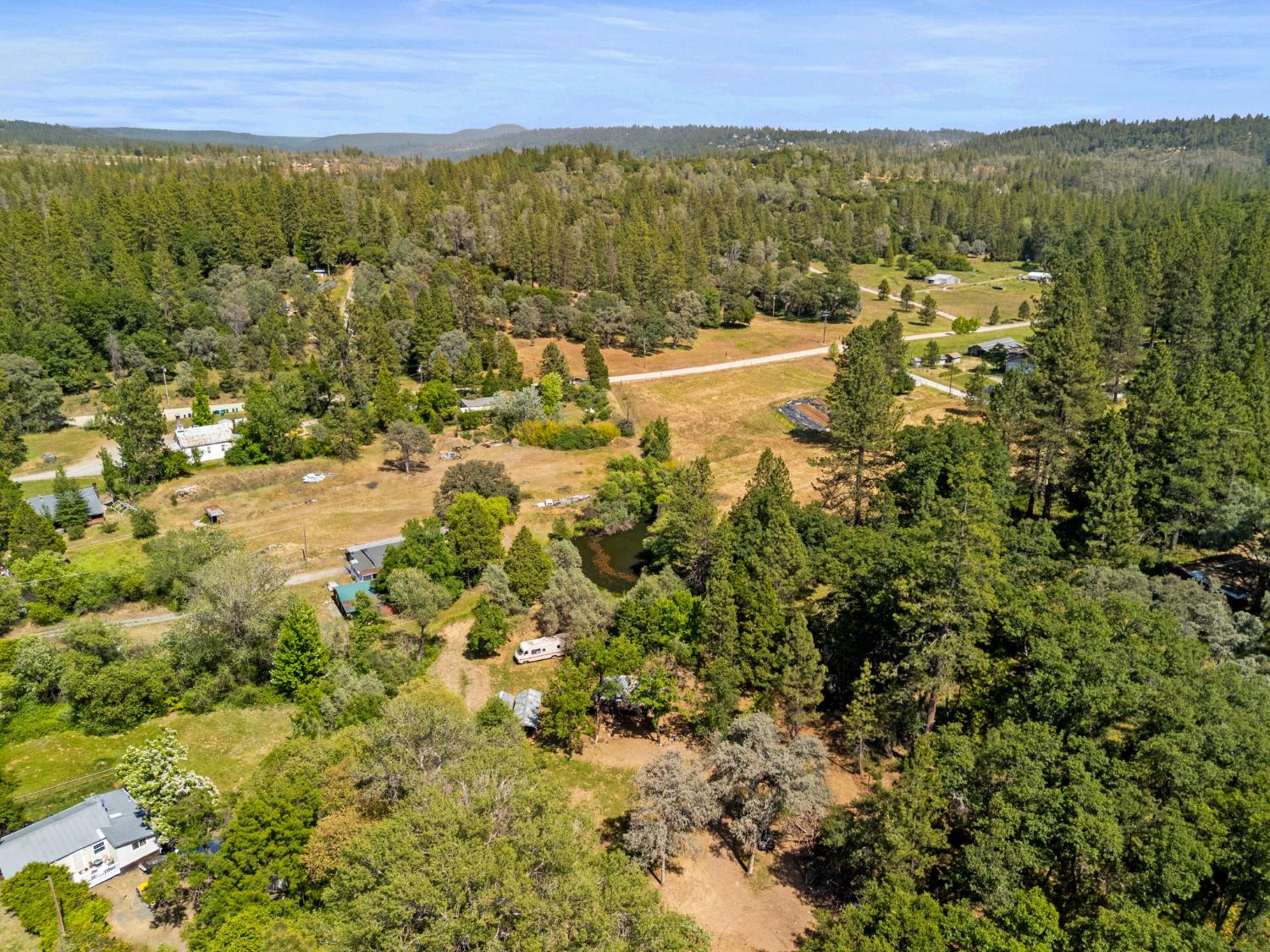 Newtown Road, Nevada City, California image 25