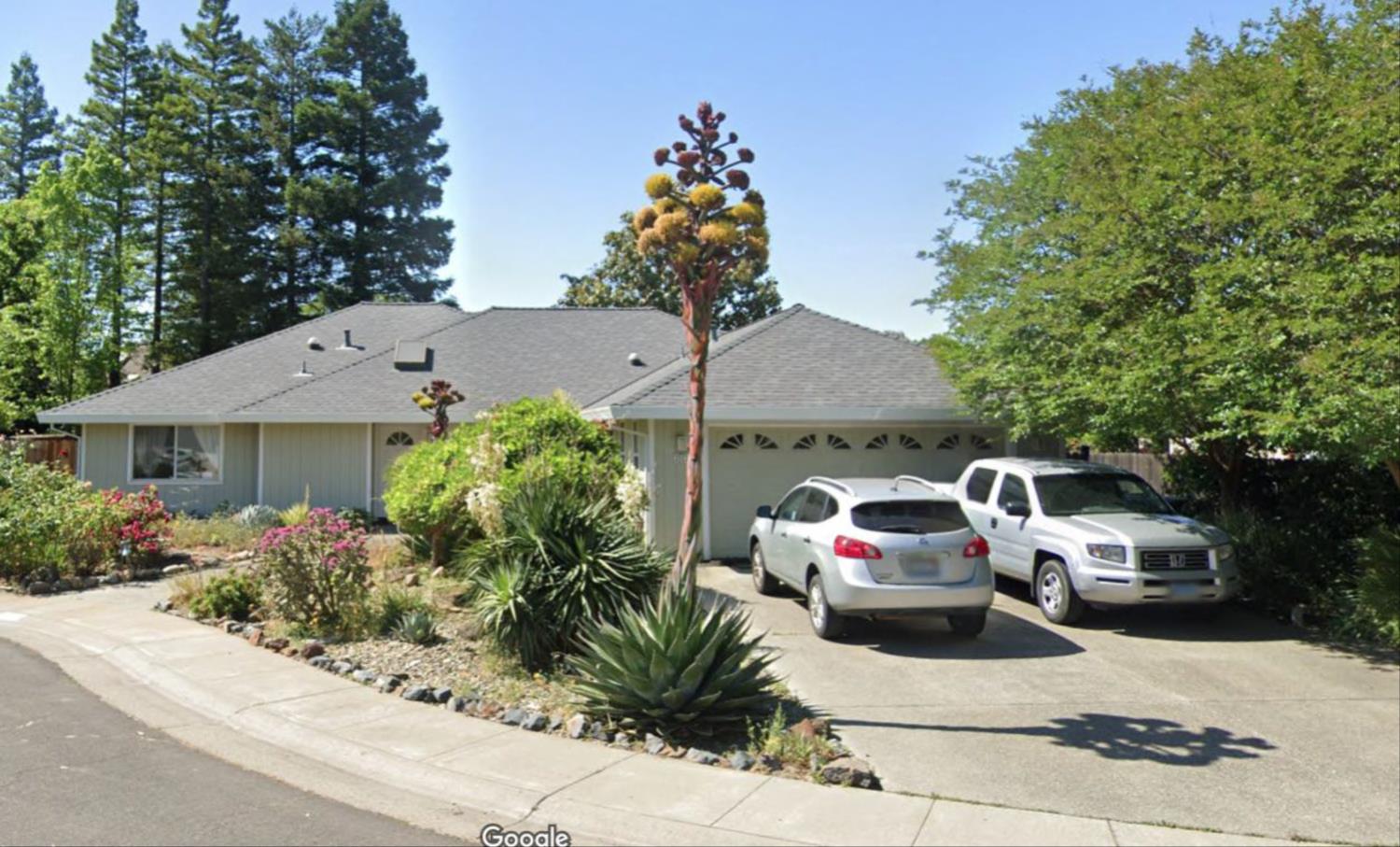 Robin Place, Davis, California image 1