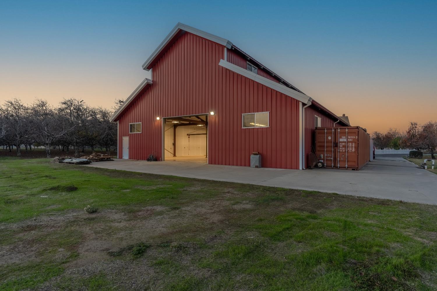 Detail Gallery Image 46 of 86 For 27958 Vine Ave, Escalon,  CA 95320 - 3 Beds | 3/1 Baths