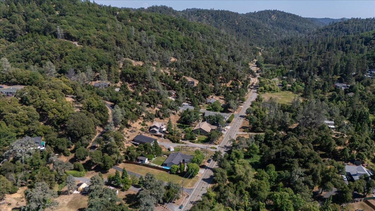 Brewer Road, Grass Valley, California image 38