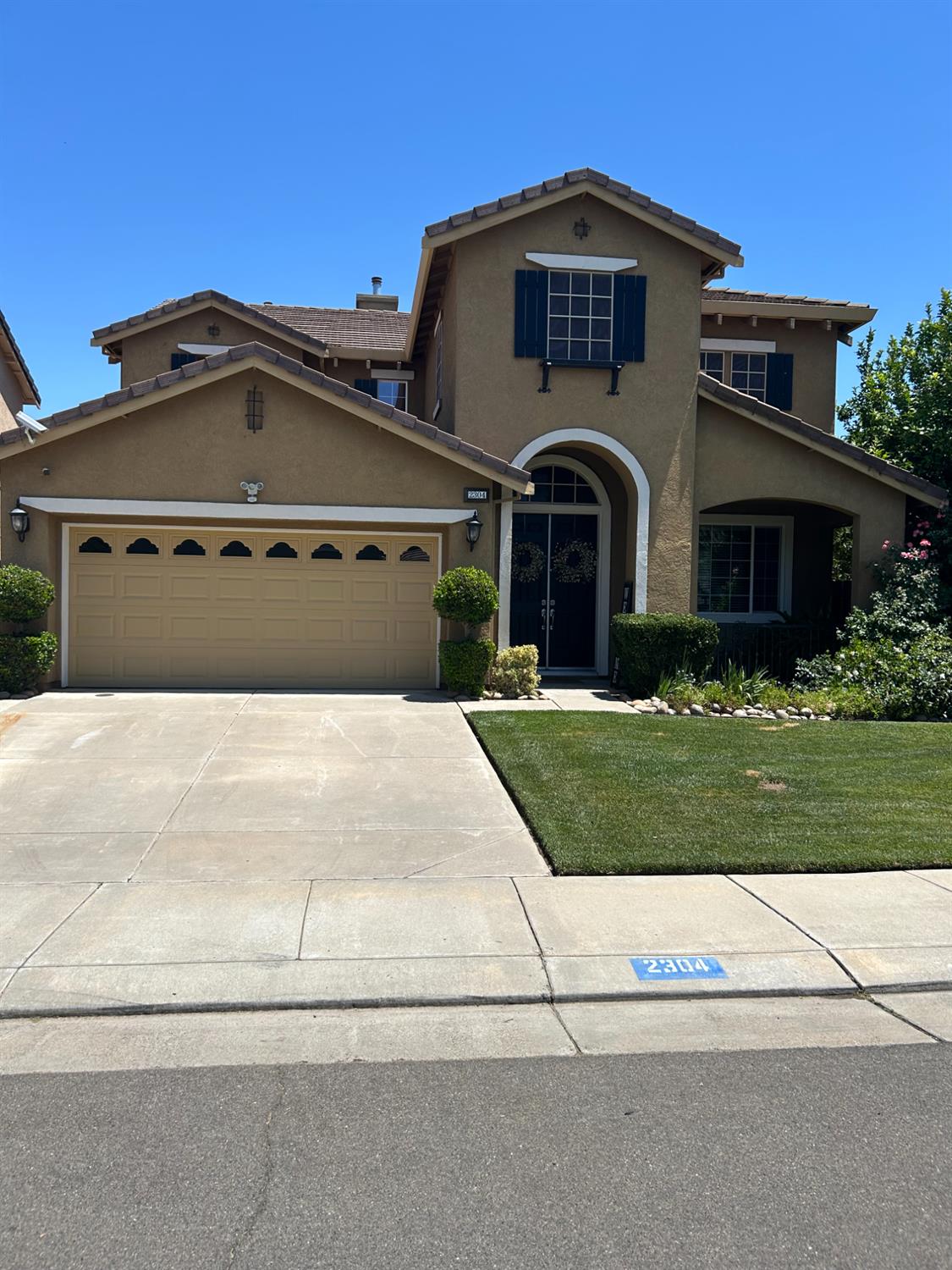 Coconut Palm Way, Modesto, California image 2