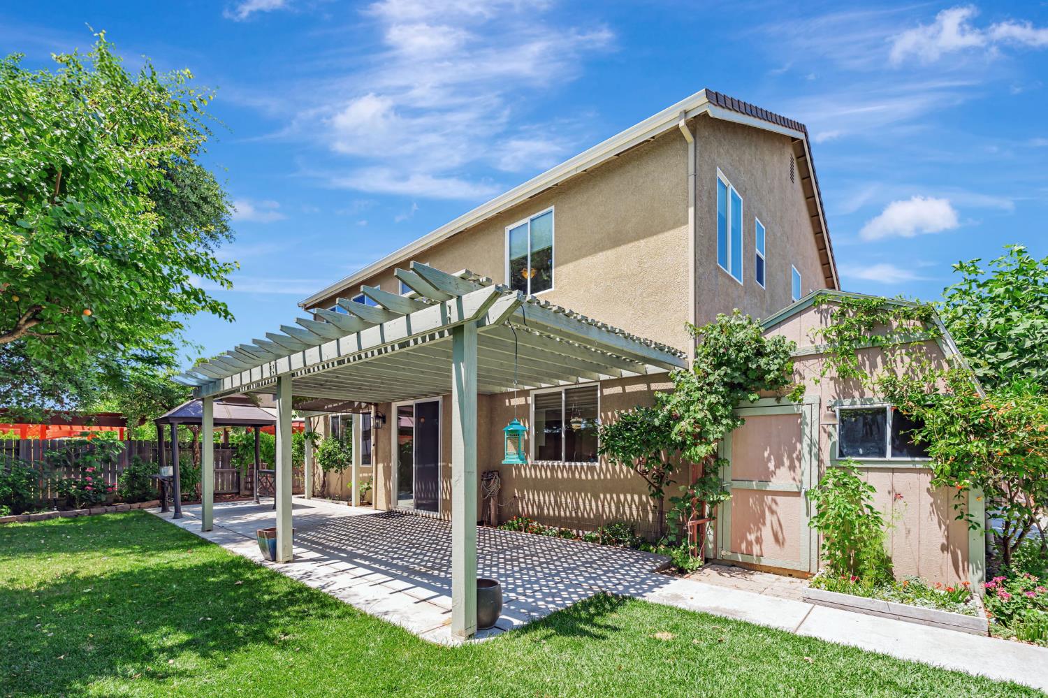 Monte Oro Street, Manteca, California image 37