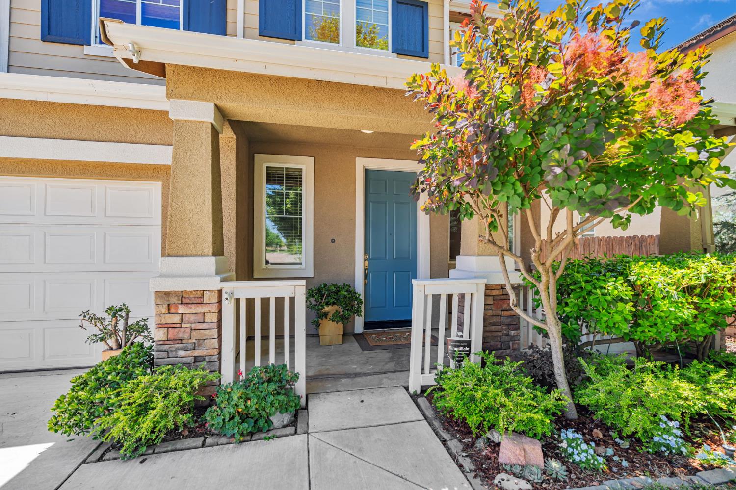 Monte Oro Street, Manteca, California image 4