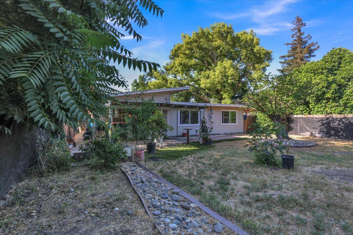 W Swain Road, Stockton, California image 35