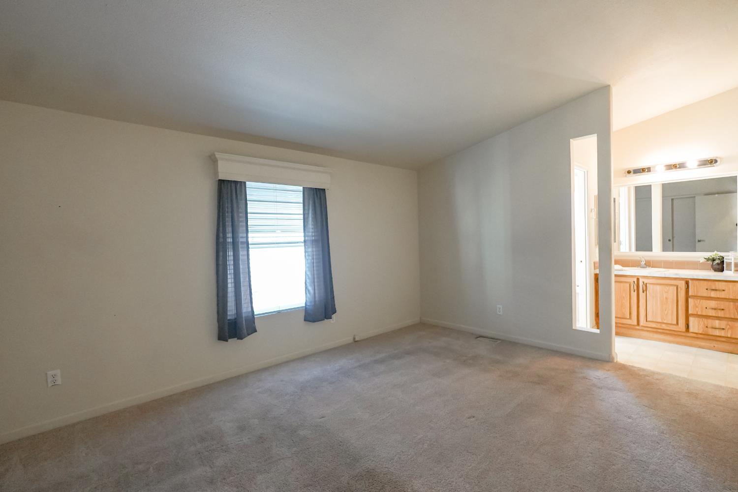 Detail Gallery Image 10 of 22 For 2240 Golden Oak 147, Merced,  CA 95341 - 2 Beds | 2 Baths