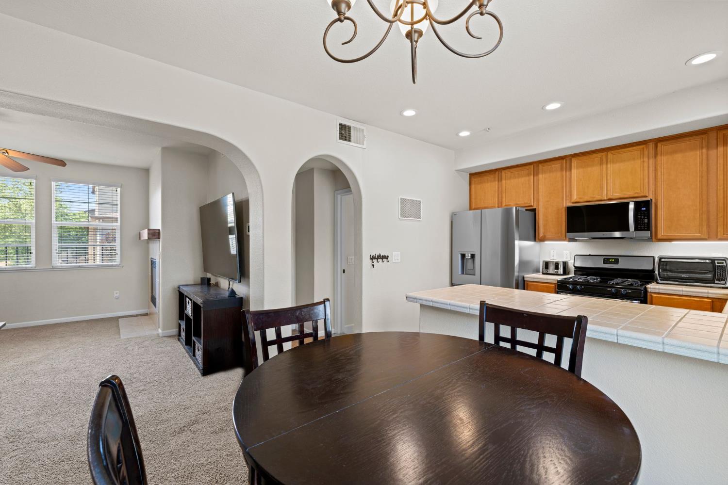 Hearthstone Circle #1412, Rocklin, California image 17