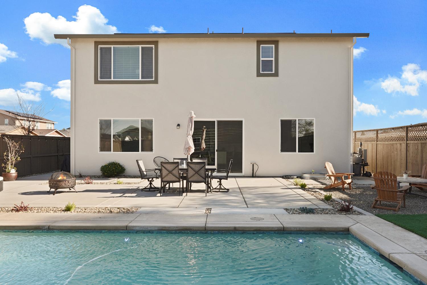 Pritchard Court, Galt, California image 42