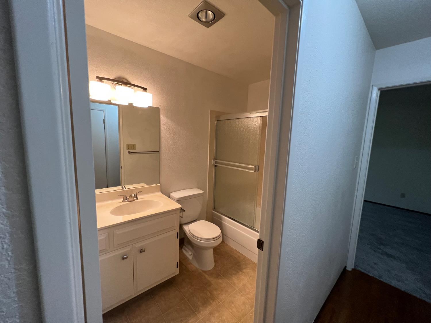 Brandywine Drive, Lodi, California image 19