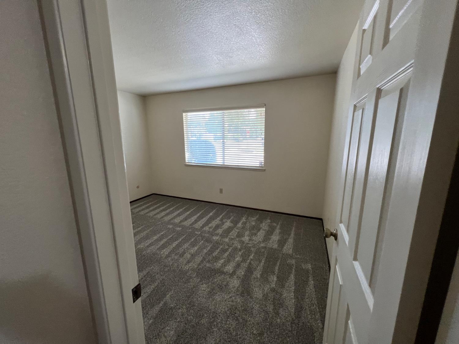 Brandywine Drive, Lodi, California image 15