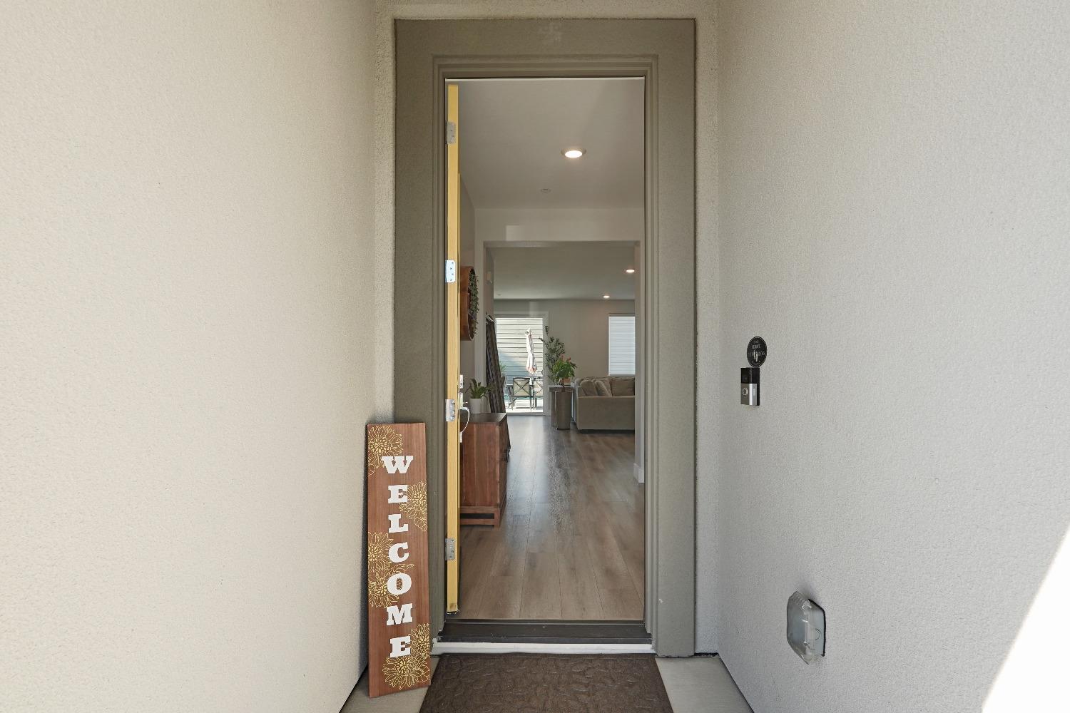 Pritchard Court, Galt, California image 8