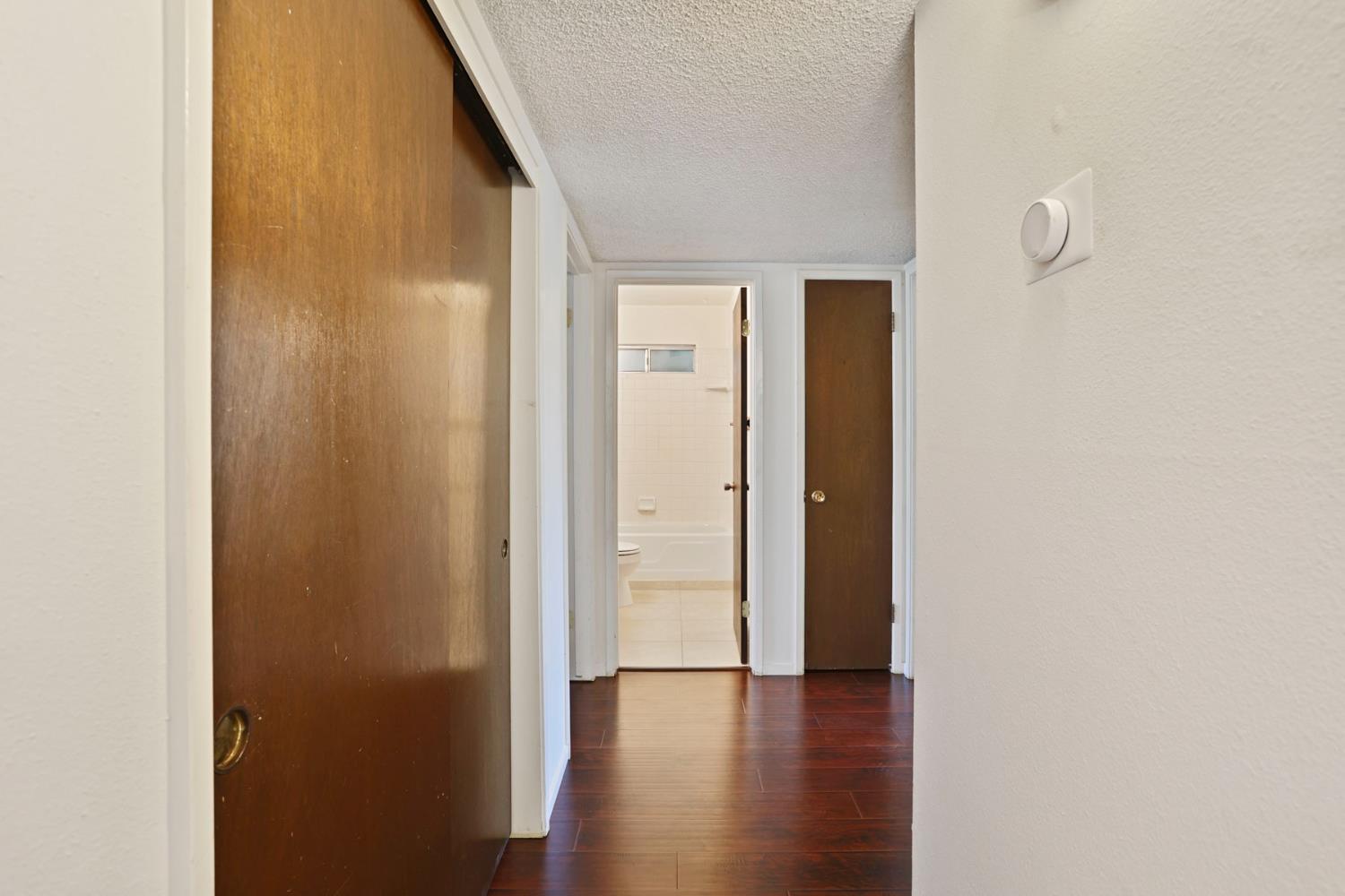 Los Olivas Court, Stockton, California image 19