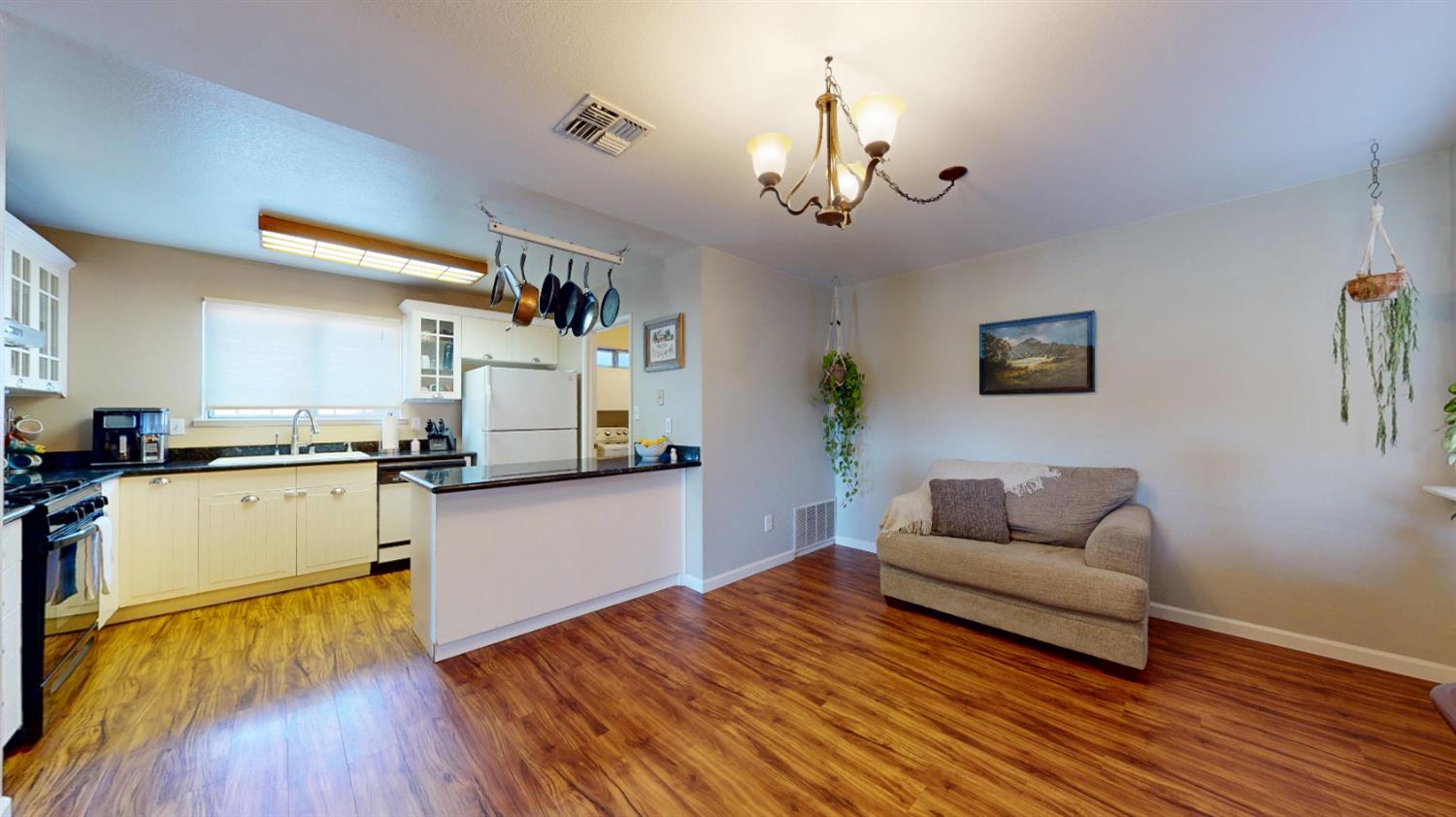 Nana Place, Manteca, California image 8