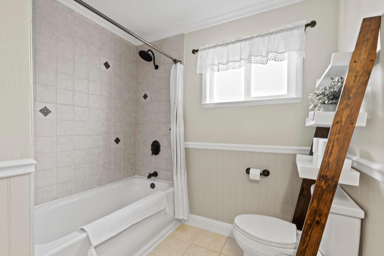 Northridge Drive, Yuba City, California image 30