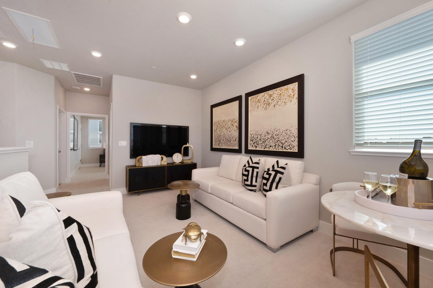 Westwind Way, Rocklin, California image 31