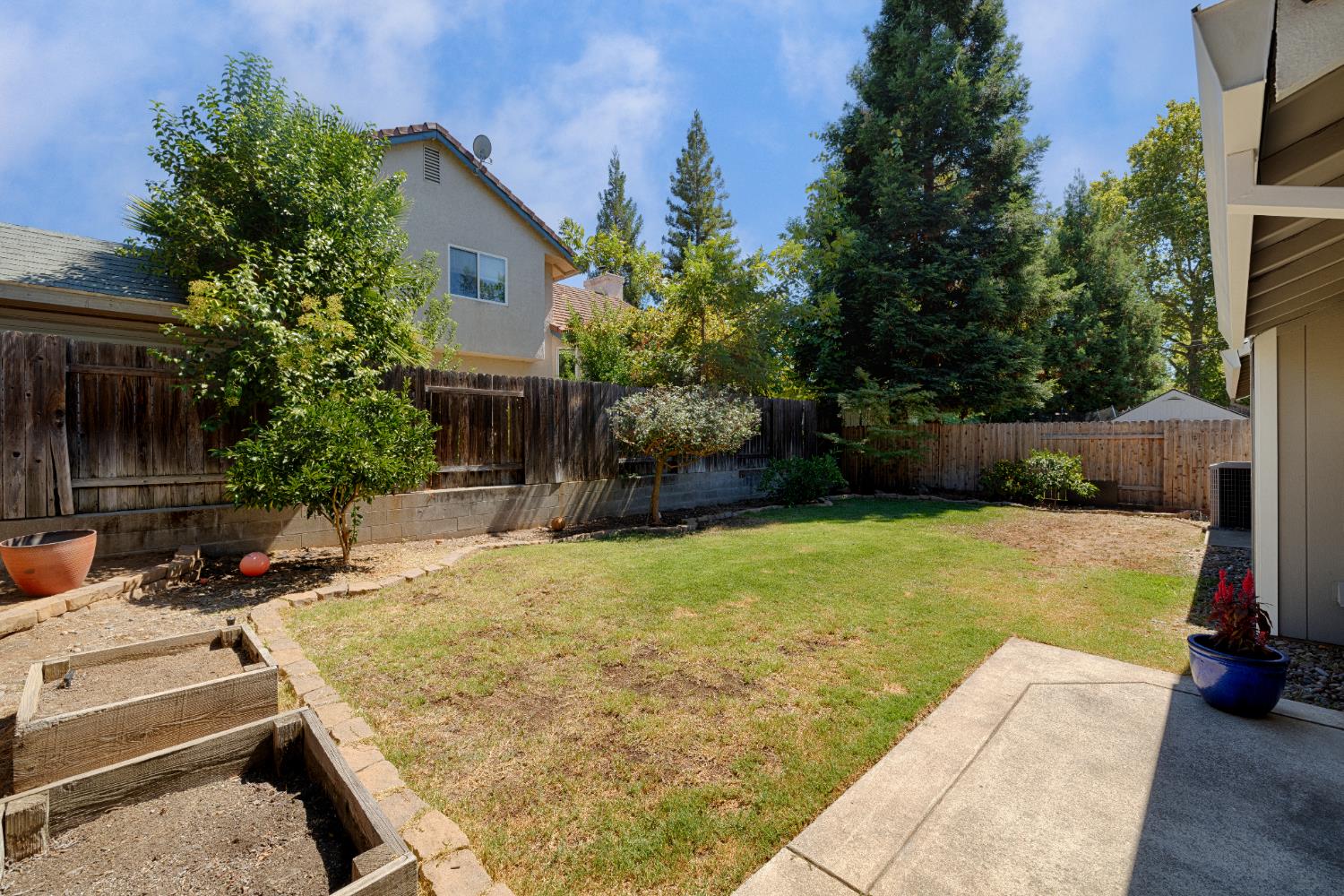 Phoenix Ridge Place, Fair Oaks, California image 11