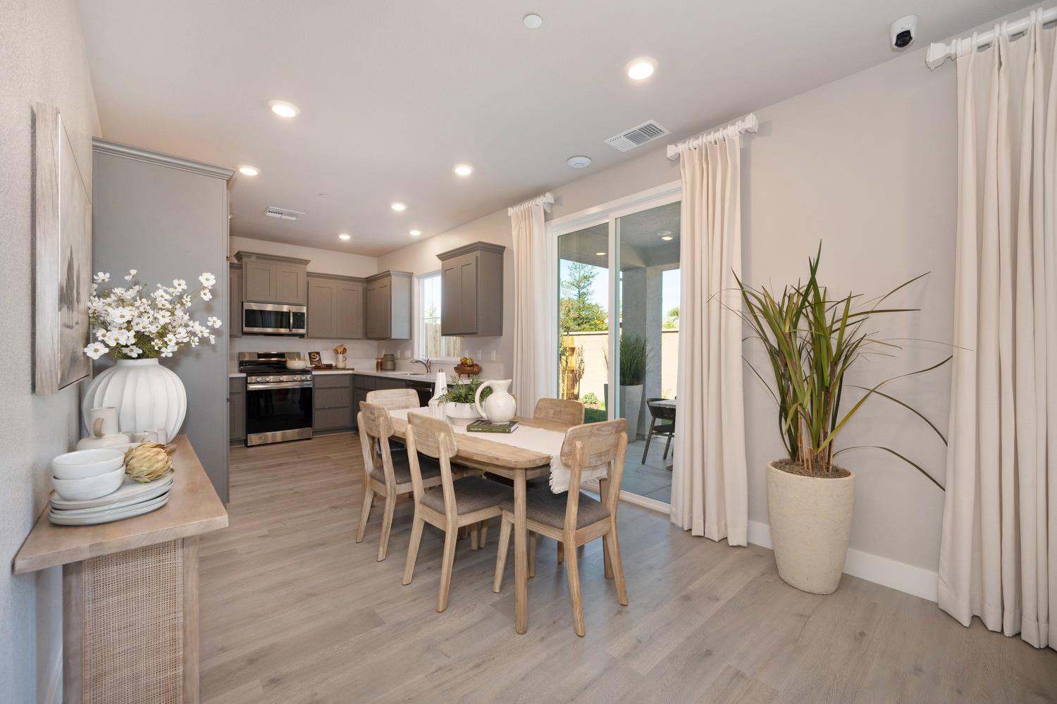 Westwind Way, Rocklin, California image 12