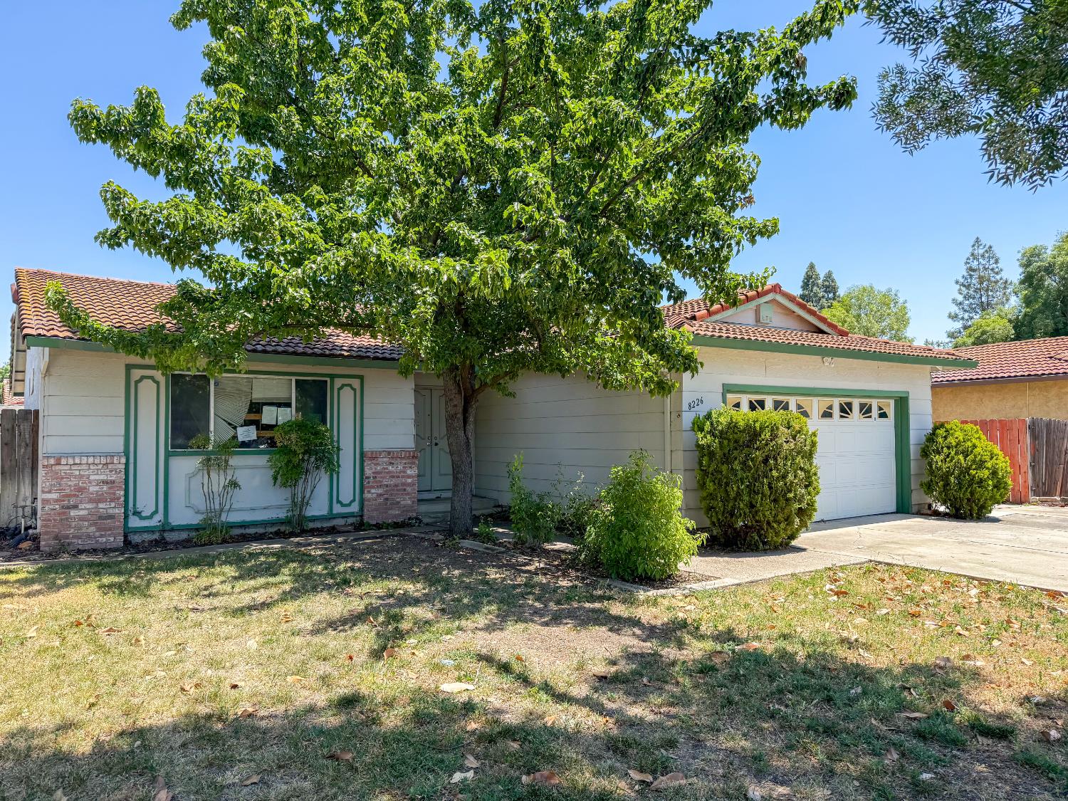 Manhattan Drive, Stockton, California image 3