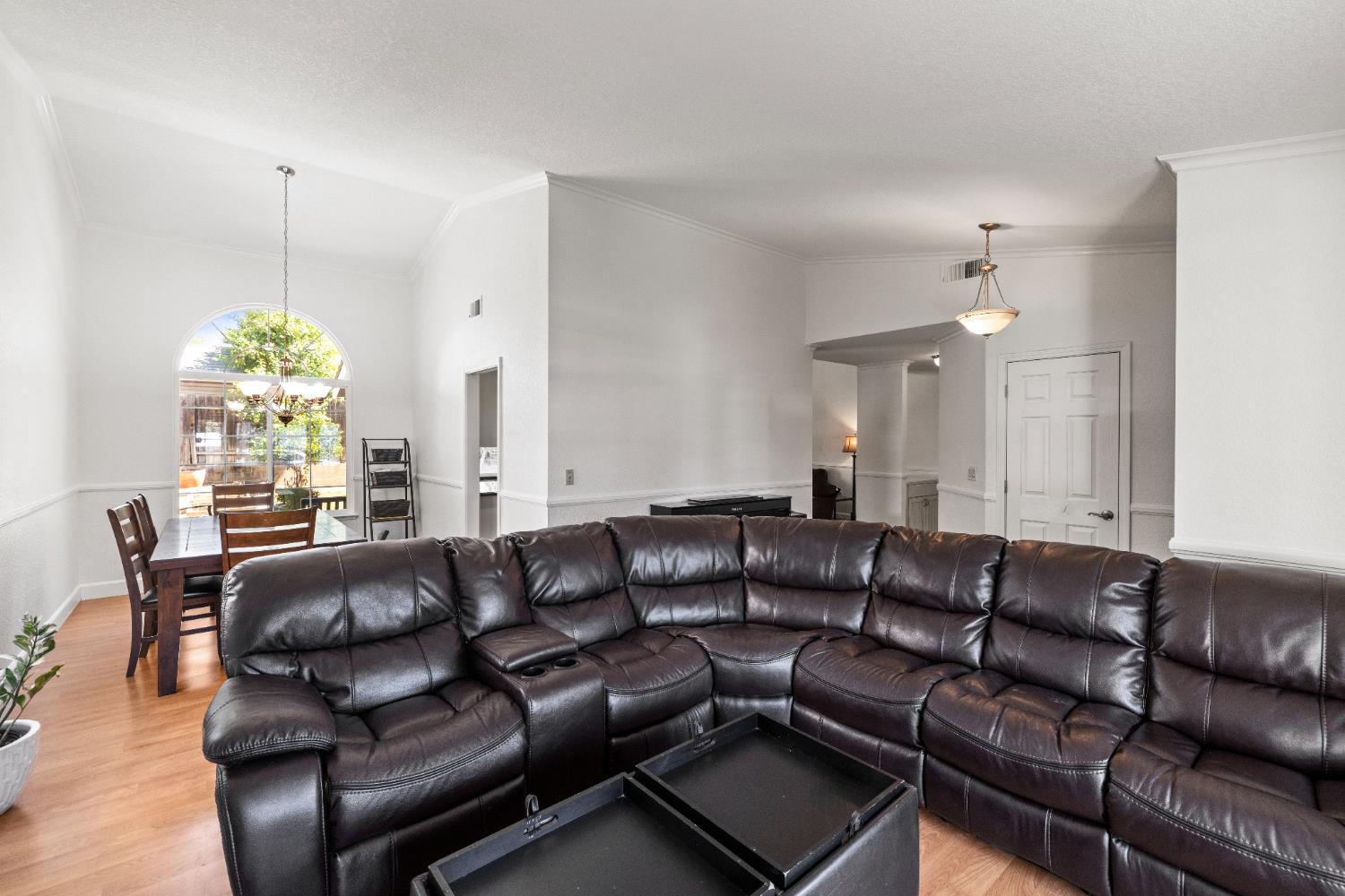 Phoenix Ridge Place, Fair Oaks, California image 13