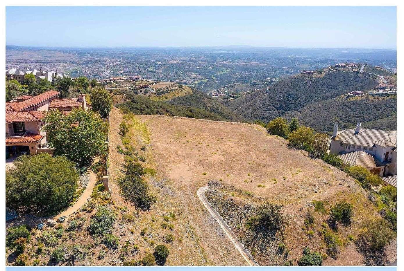 Via Ambiente, Rancho Santa Fe, California image 9