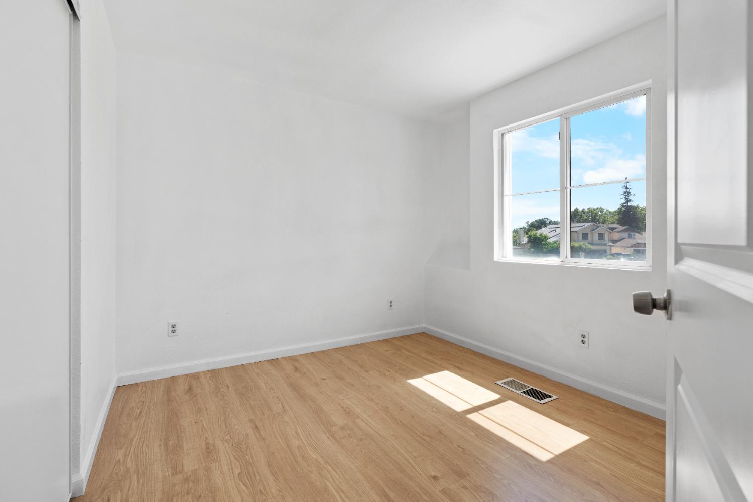 S Fresno Avenue, Stockton, California image 17