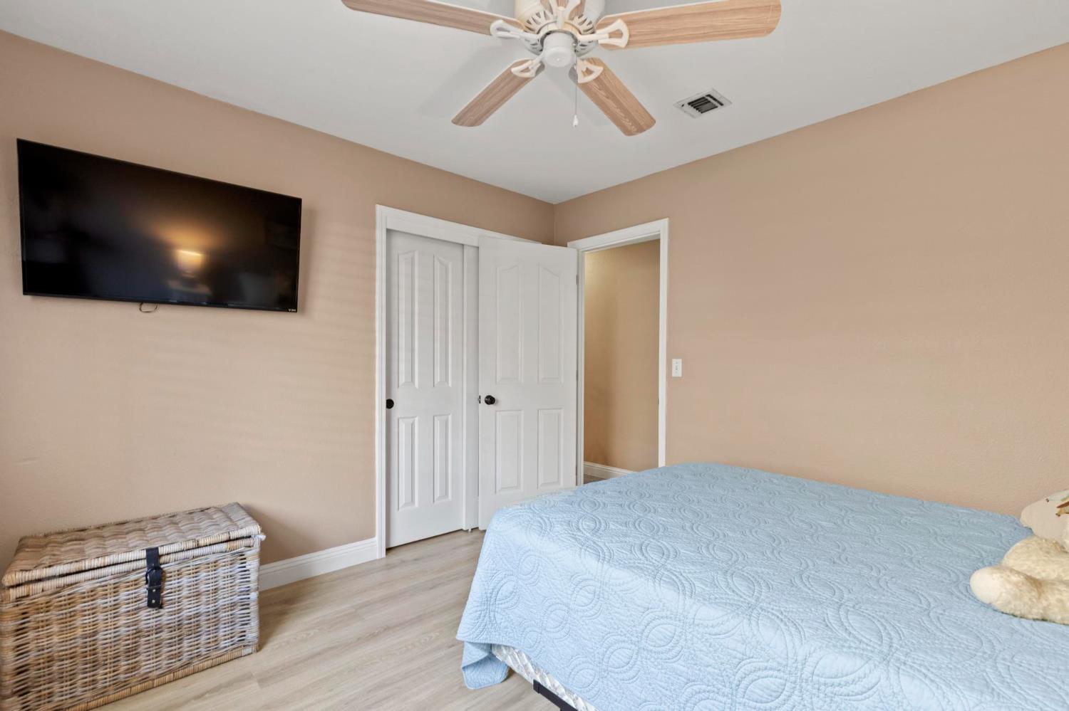 Northridge Drive, Yuba City, California image 34