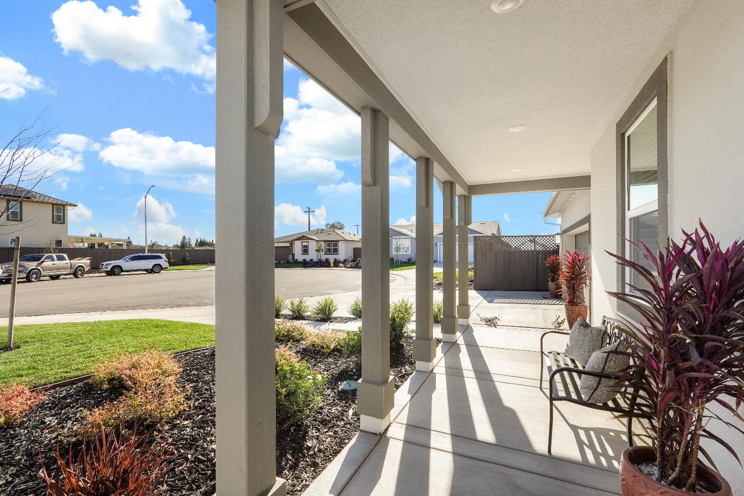 Pritchard Court, Galt, California image 7