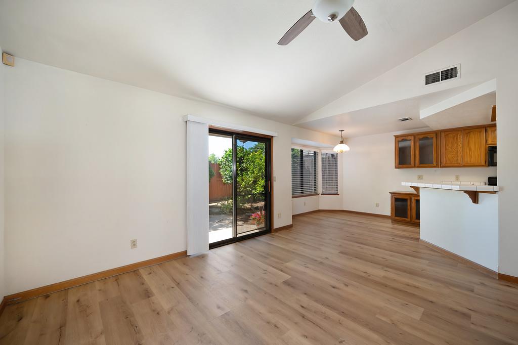 Kyle Court, Citrus Heights, California image 14