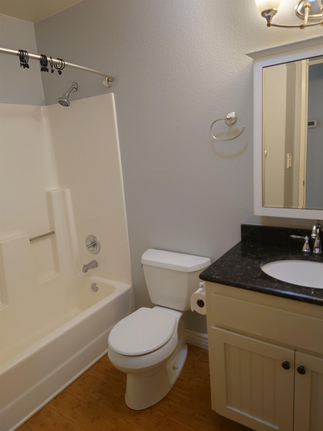 E Country Villa Court #14, Auburn, California image 11