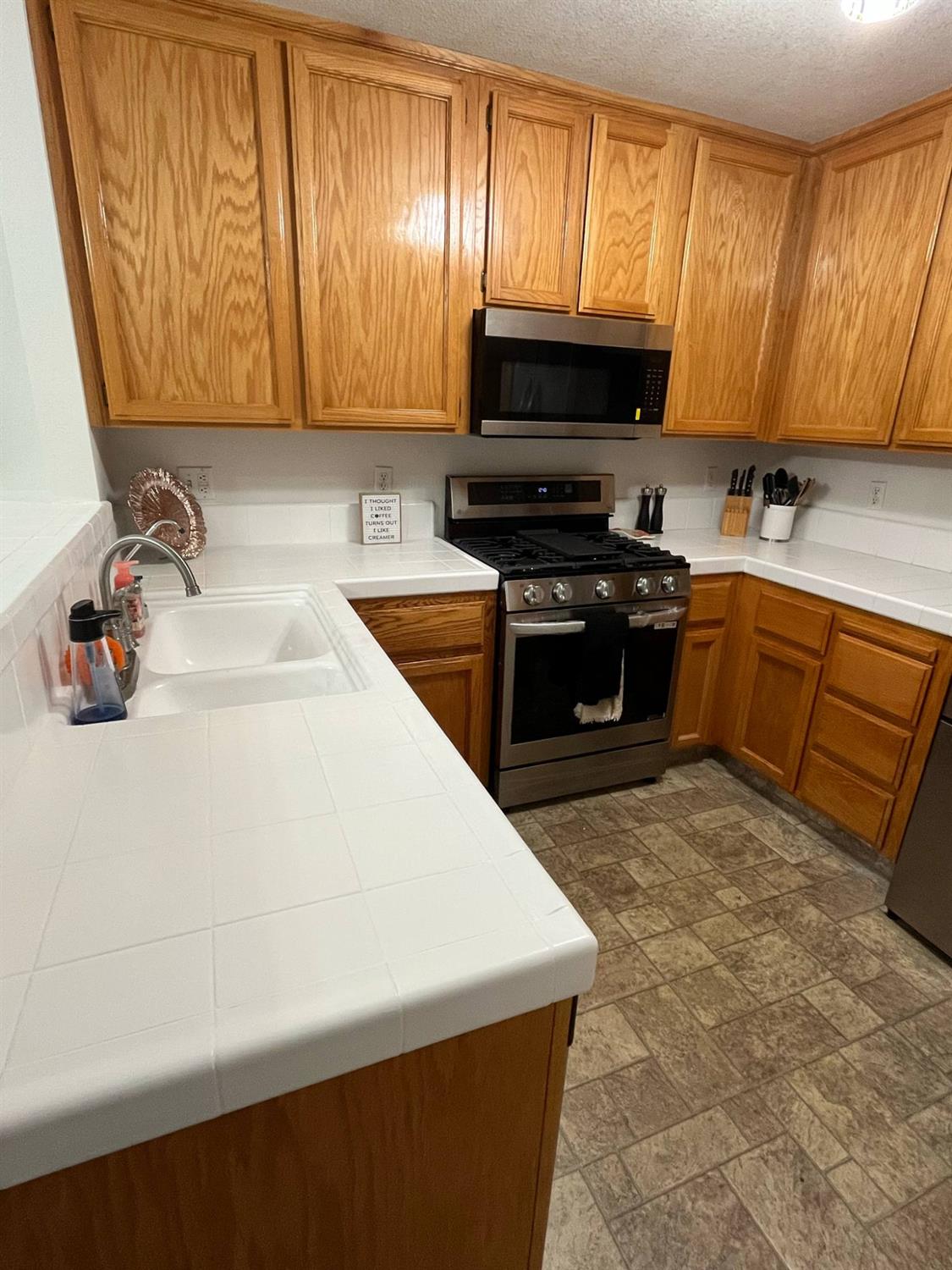 Stratford Place #601, Sacramento, California image 8