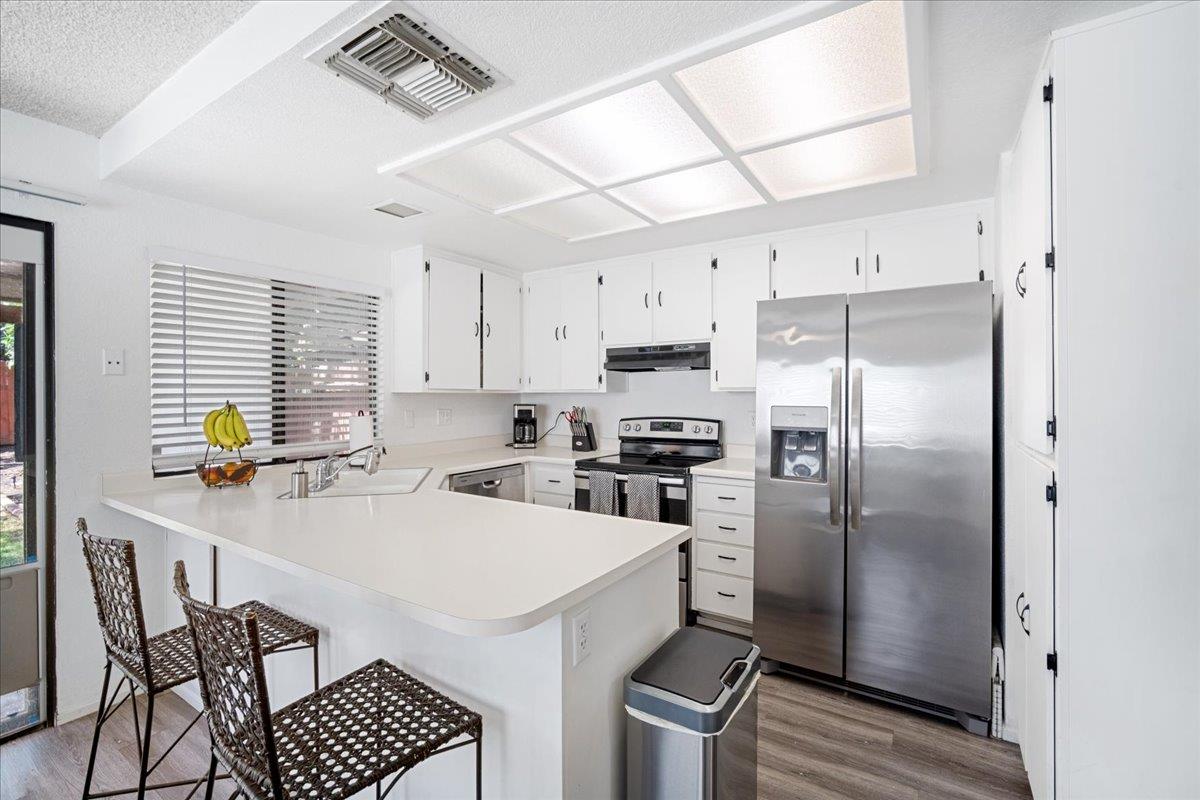 Seamist Drive, Sacramento, California image 8