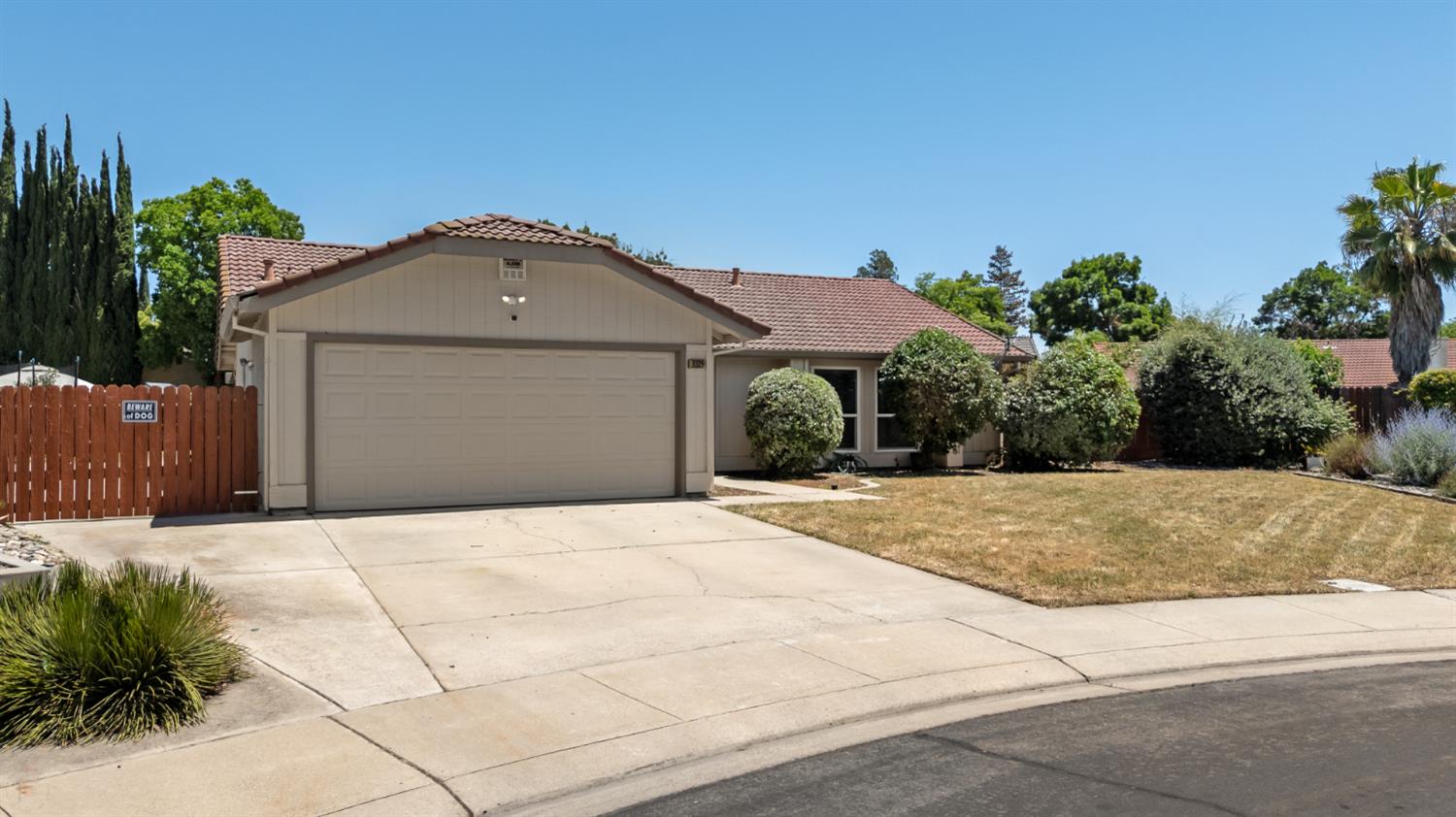 Blackrock Place, Modesto, California image 3