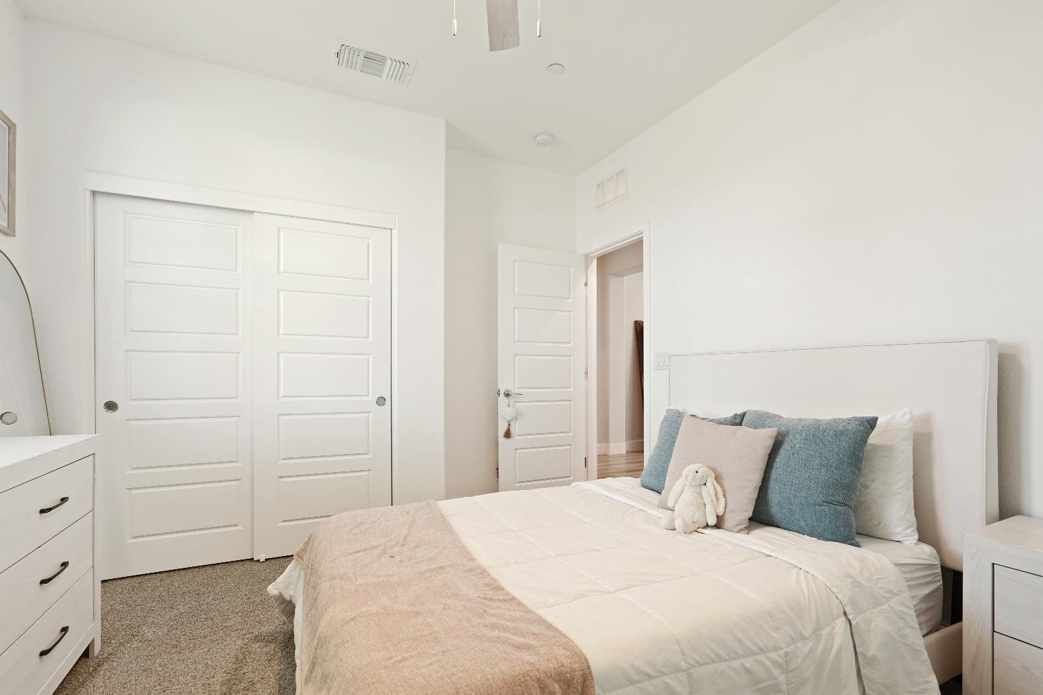 Pritchard Court, Galt, California image 24