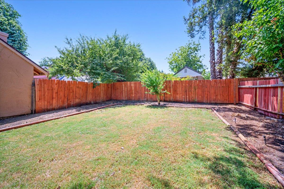 Seamist Drive, Sacramento, California image 27