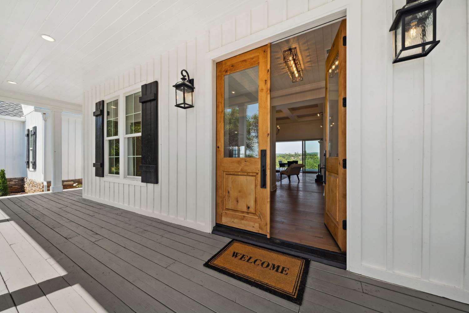 Detail Gallery Image 10 of 75 For 14874 Surrey Junction Ln, Sutter Creek,  CA 95685 - 4 Beds | 3/1 Baths