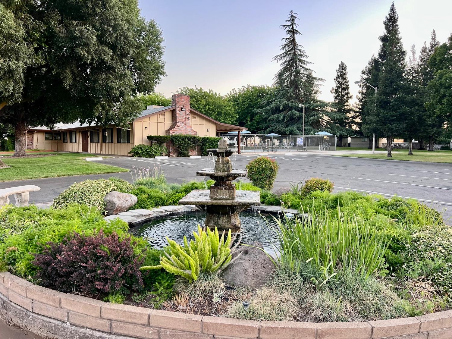 Holiday Lane, Modesto, California image 2