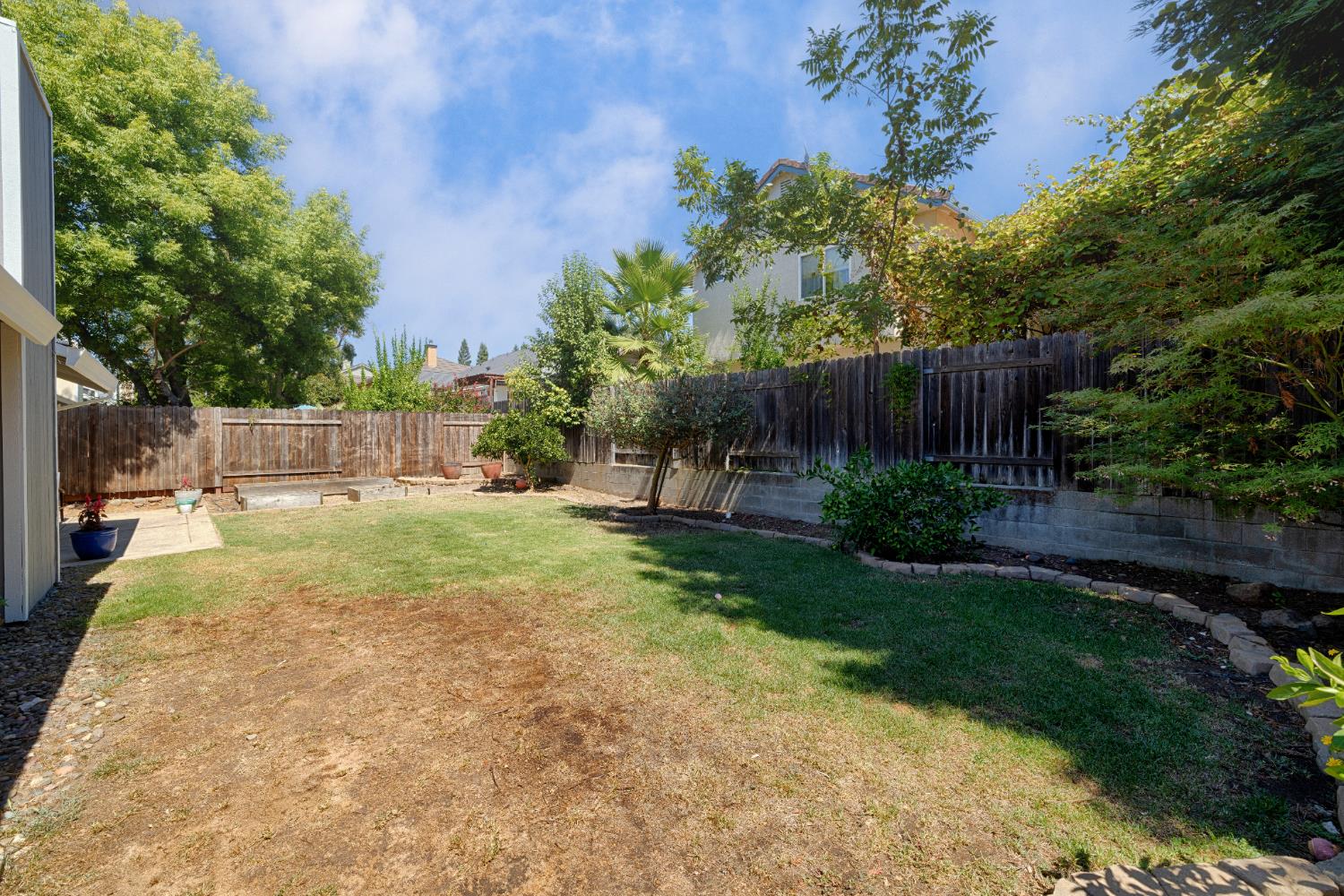 Phoenix Ridge Place, Fair Oaks, California image 5