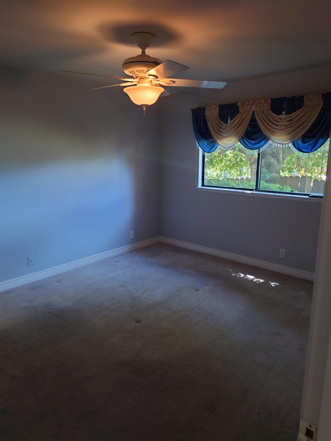 E Country Villa Court #14, Auburn, California image 7