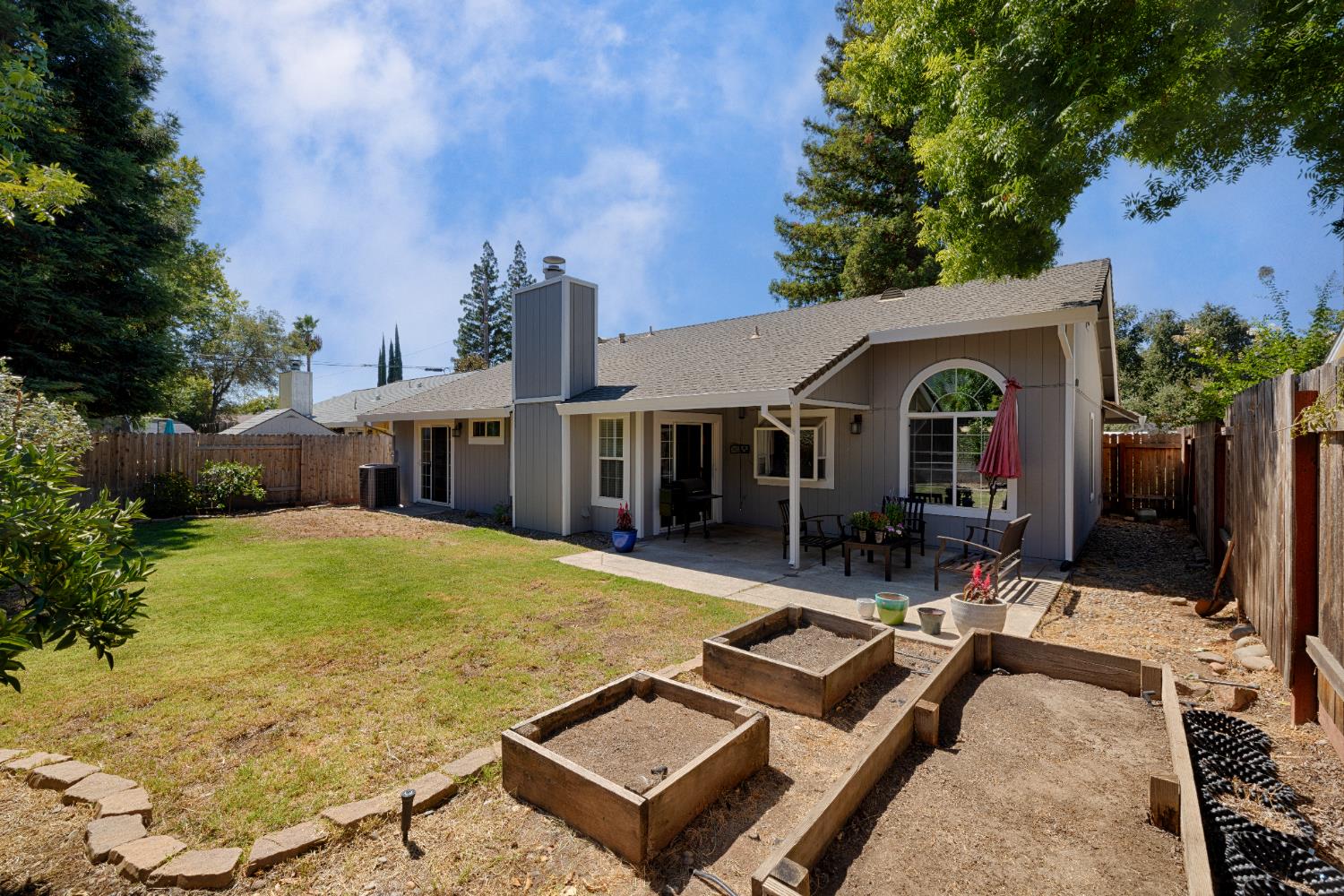 Phoenix Ridge Place, Fair Oaks, California image 8