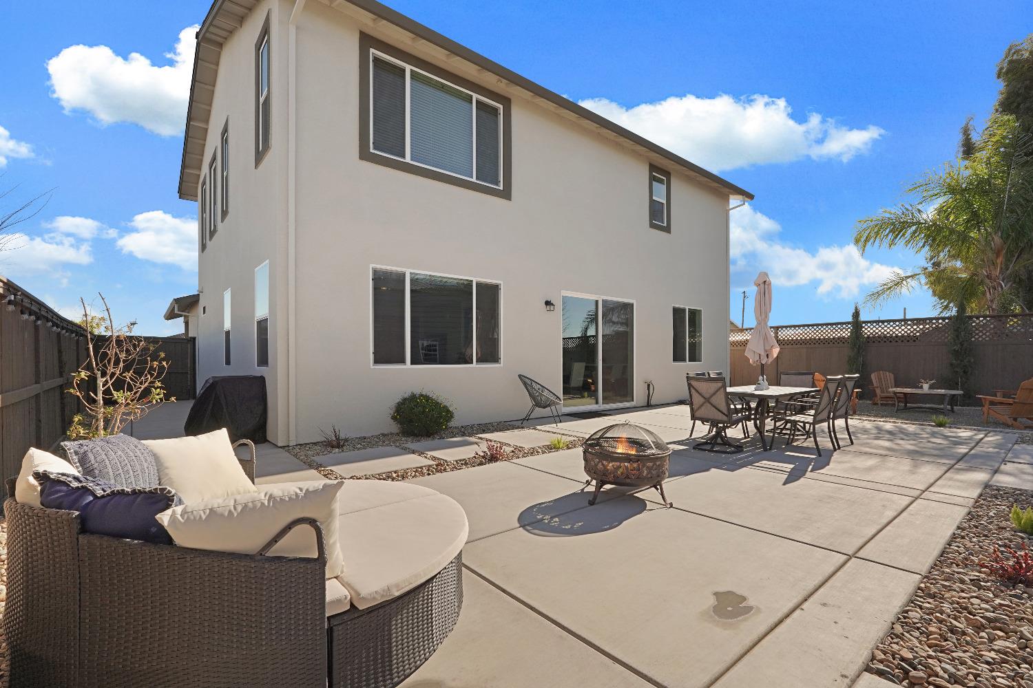 Pritchard Court, Galt, California image 43