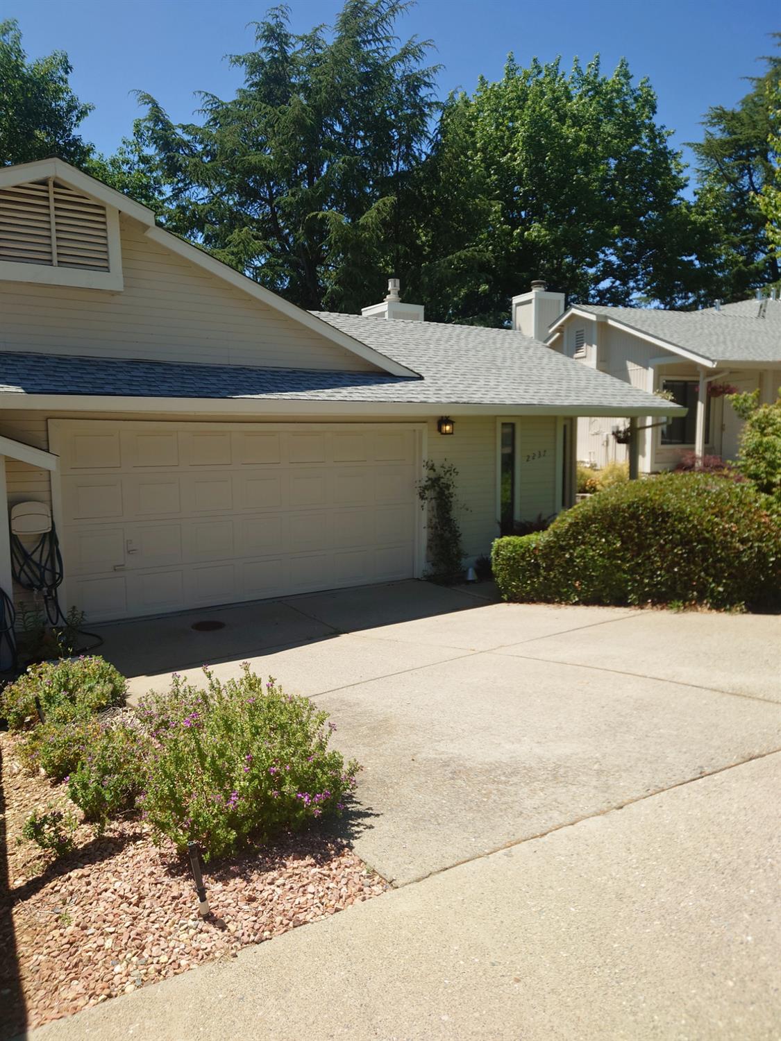E Country Villa Court #14, Auburn, California image 1