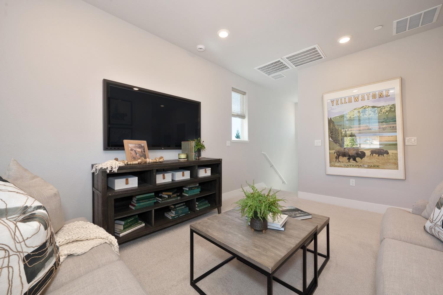 Westwind Way, Rocklin, California image 23