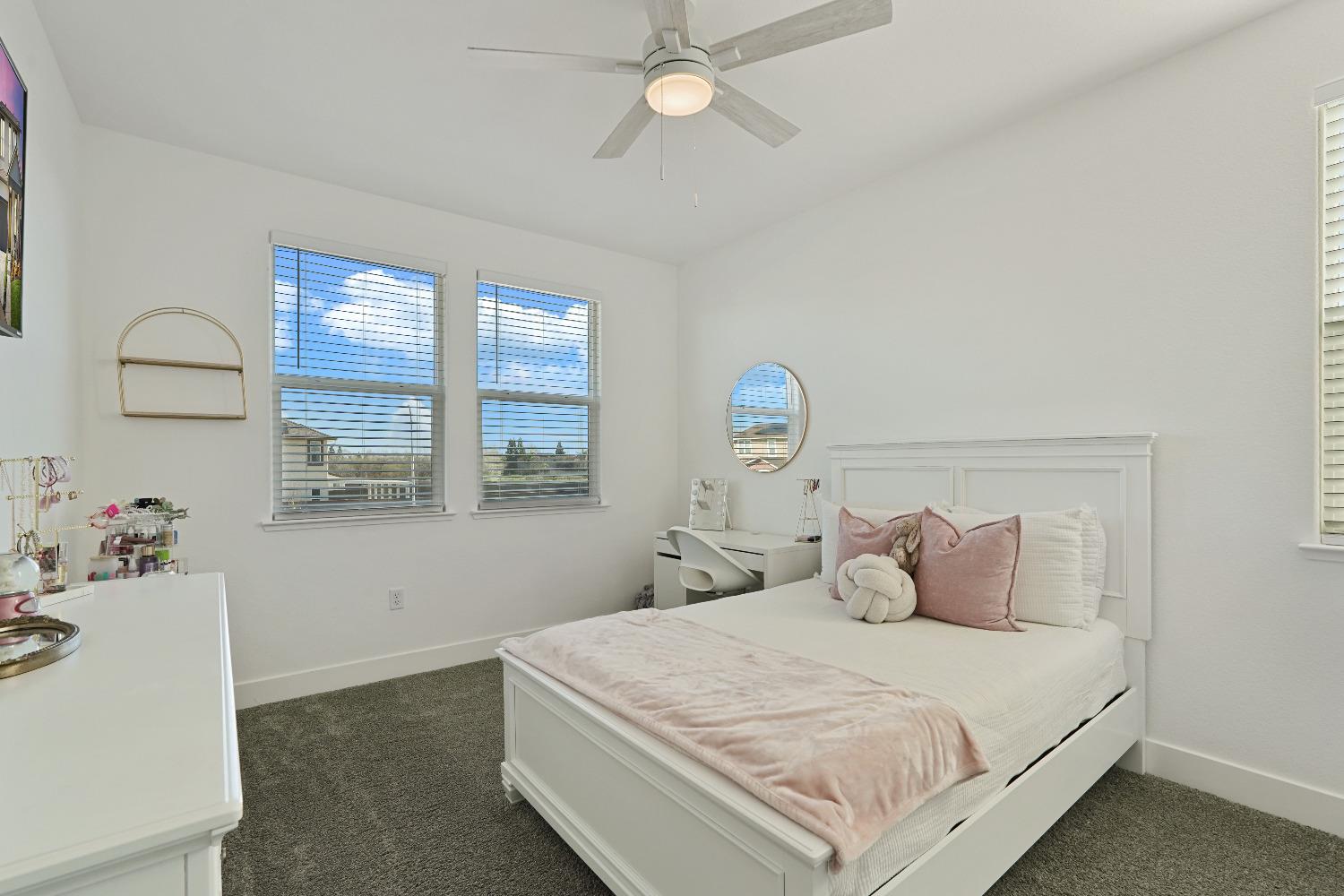 Pritchard Court, Galt, California image 40