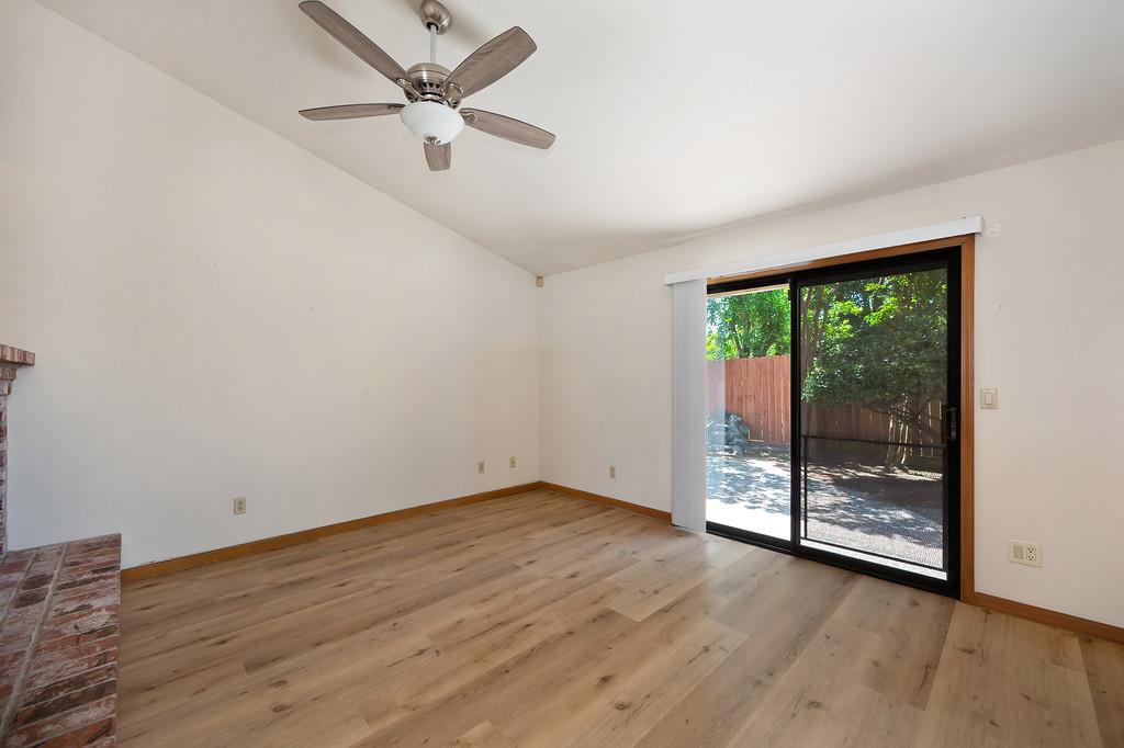 Kyle Court, Citrus Heights, California image 16