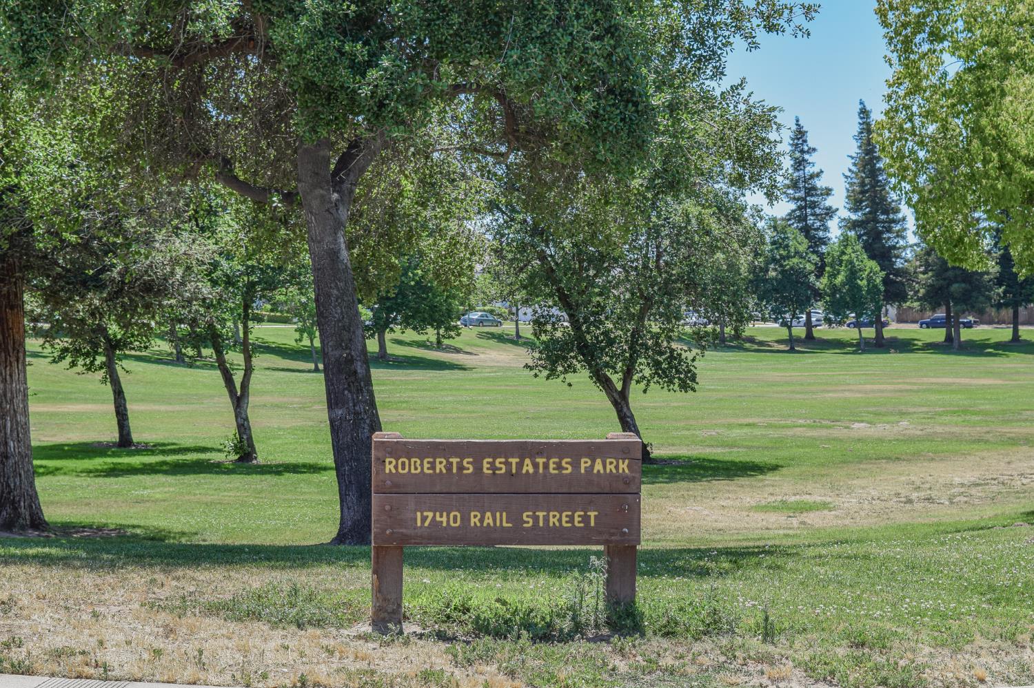 Wawona Street, Manteca, California image 32