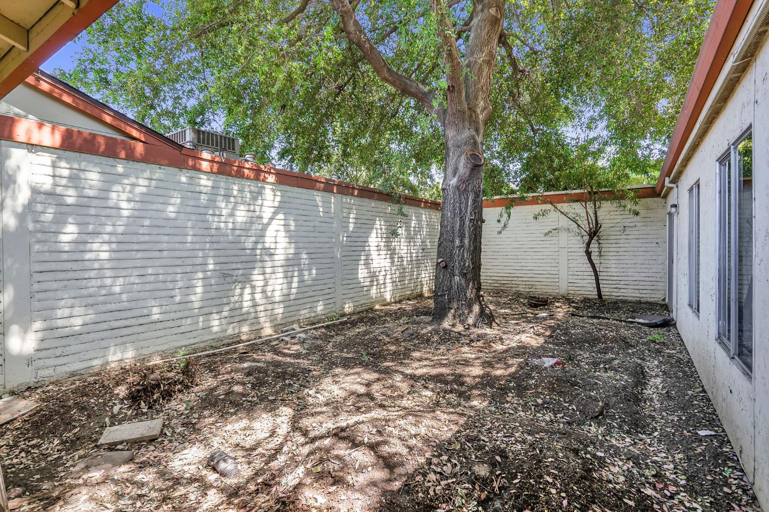 Baja Avenue, Davis, California image 18