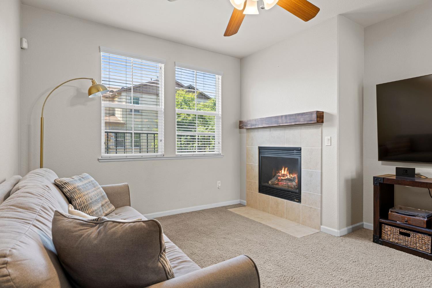 Hearthstone Circle #1412, Rocklin, California image 7
